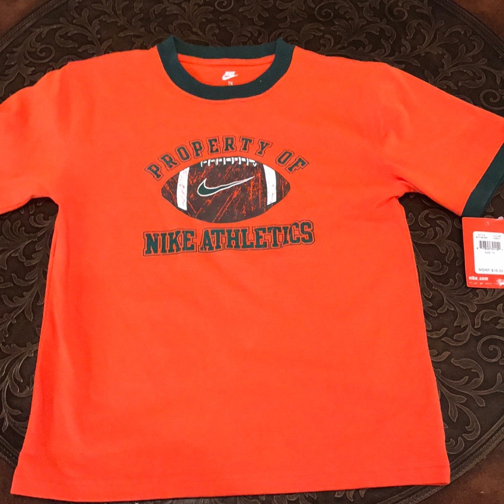 Boys Nike T-shirt